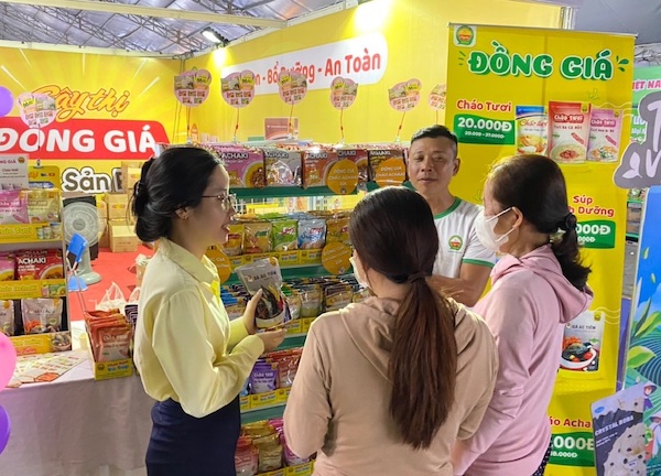 Hội chợ tiêu dùng là cơ hội để doanh nghiệp giới thiệu sản phẩm trực tiếp đến khách hàng